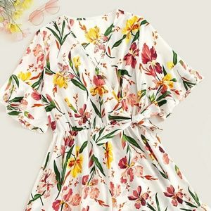 🍀Plus Floral Print Romper🍀